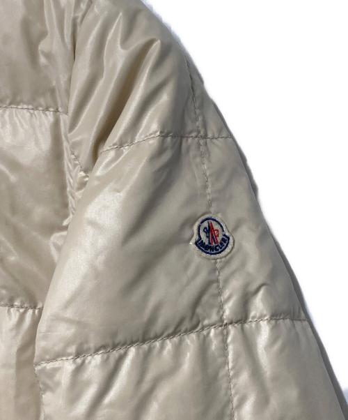 MONCLER（モンクレール）MONCLER (モンクレール) リバーシブルダウンコート ベージュ サイズ:2の古着・服飾アイテム