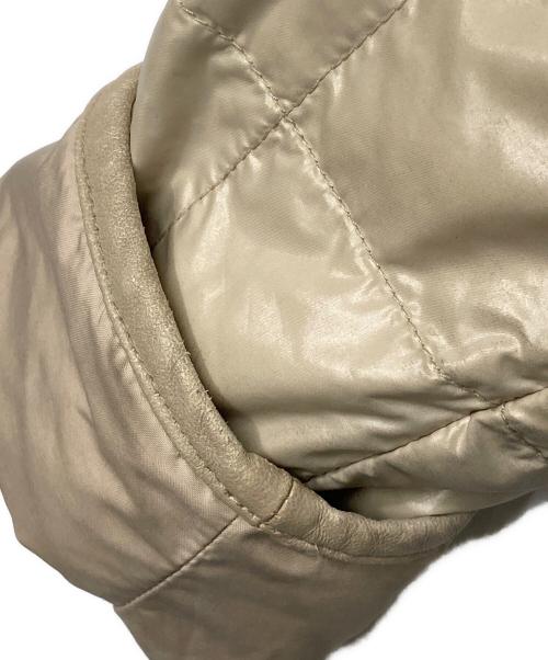 MONCLER（モンクレール）MONCLER (モンクレール) リバーシブルダウンコート ベージュ サイズ:2の古着・服飾アイテム