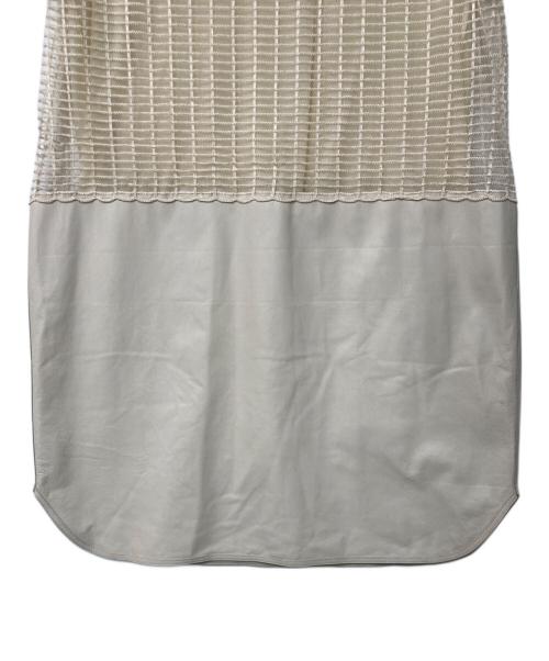 Salvatore Ferragamo（サルヴァトーレ フェラガモ）Salvatore Ferragamo (サルヴァトーレ フェラガモ) レザーシルク切替レースワンピース ベージュ サイズ:XLの古着・服飾アイテム