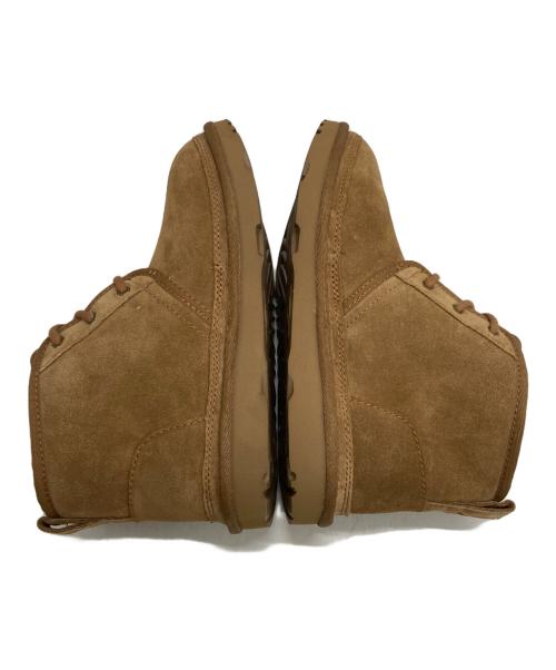 UGG（アグ）UGG (アグ) NEUMEL 2 ベージュ サイズ:US4/UK3/EUR36/JPN22.5の古着・服飾アイテム