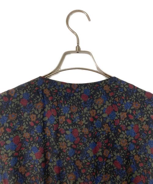 POLO RALPH LAUREN（ポロ・ラルフローレン）POLO RALPH LAUREN (ポロ・ラルフローレン) 花柄カシュクールワンピース ブラック サイズ:2の古着・服飾アイテム