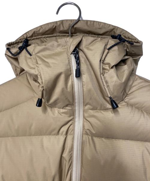 NANGA（ナンガ）NANGA (ナンガ) URBAN RESEARCH DOORS (アーバンリサーチドアーズ) 別注 AURORA ダウン ジャケット ベージュ サイズ:Oneの古着・服飾アイテム