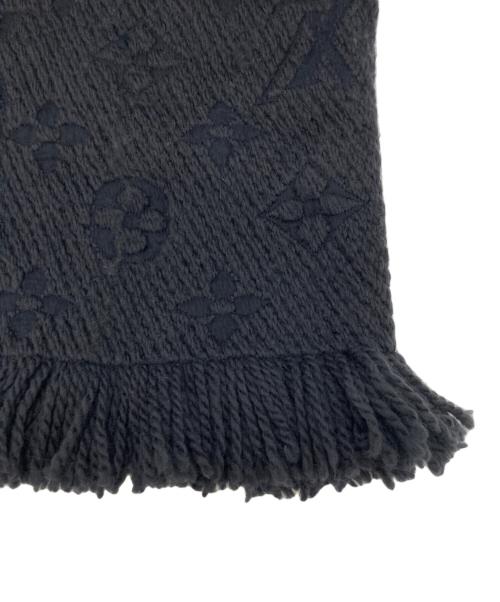 LOUIS VUITTON（ルイ ヴィトン）LOUIS VUITTON (ルイ ヴィトン) エシャルプ ロゴマニア マフラー ブラックの古着・服飾アイテム