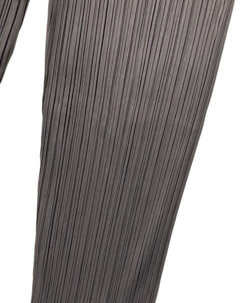 PLEATS PLEASE（プリーツプリーズ）PLEATS PLEASE (プリーツプリーズ) プリーツパンツ グレー サイズ:Sの古着・服飾アイテム