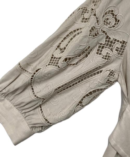 Diagram（ダイアグラム）Diagram (ダイアグラム) カットワークティアードワンピース ベージュ サイズ:36の古着・服飾アイテム