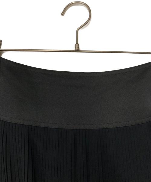 GIVENCHY（ジバンシィ）GIVENCHY (ジバンシィ) プリーツブラウススカート セットアップ ブラック サイズ:38の古着・服飾アイテム