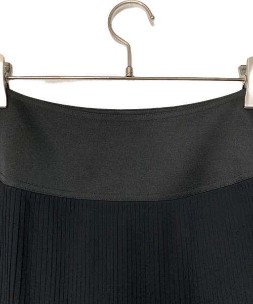 GIVENCHY（ジバンシィ）GIVENCHY (ジバンシィ) プリーツブラウススカート セットアップ ブラック サイズ:38の古着・服飾アイテム