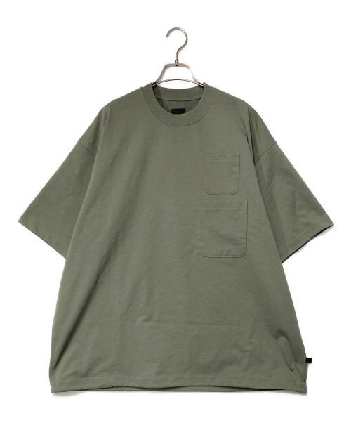 DAIWA PIER39（ダイワ ピア39）DAIWA PIER39 (ダイワ ピア39) TECH W/POCKET CREW TEE カーキ サイズ:Mの古着・服飾アイテム
