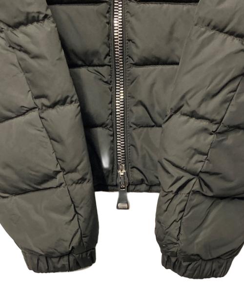 MONCLER（モンクレール）MONCLER (モンクレール) OIRON フーデッドダウンジャケット オリーブグレーの古着・服飾アイテム
