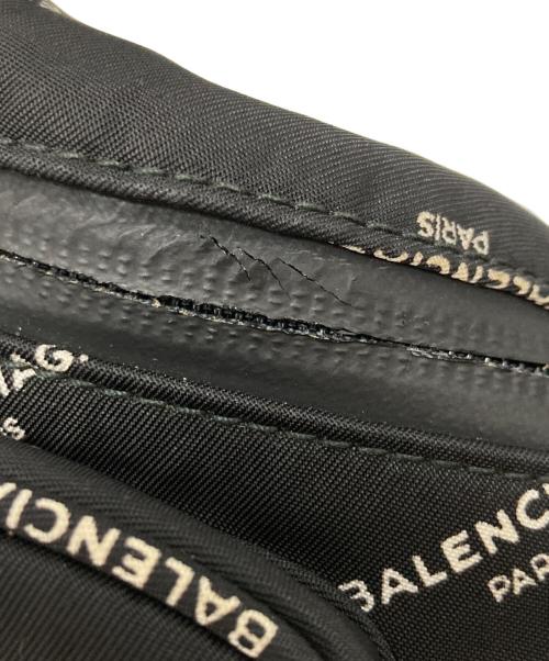 BALENCIAGA（バレンシアガ）BALENCIAGA (バレンシアガ) エクスプローラーロゴ ボディバッグ ブラックの古着・服飾アイテム