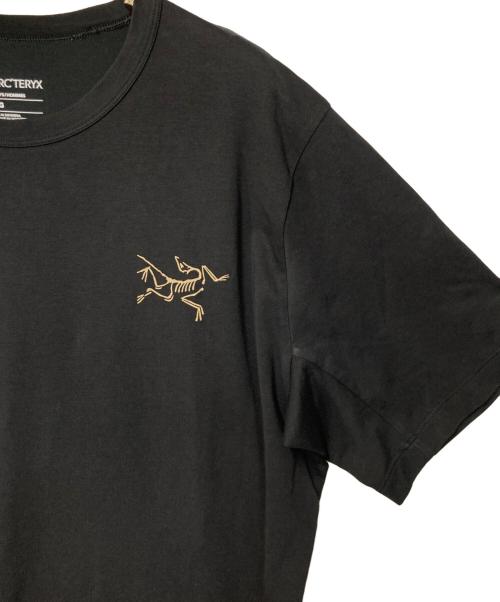 ARC'TERYX（アークテリクス）ARC'TERYX (アークテリクス) CAPTIVE SPLIT SS T-SHIRT ブラック サイズ:Lの古着・服飾アイテム