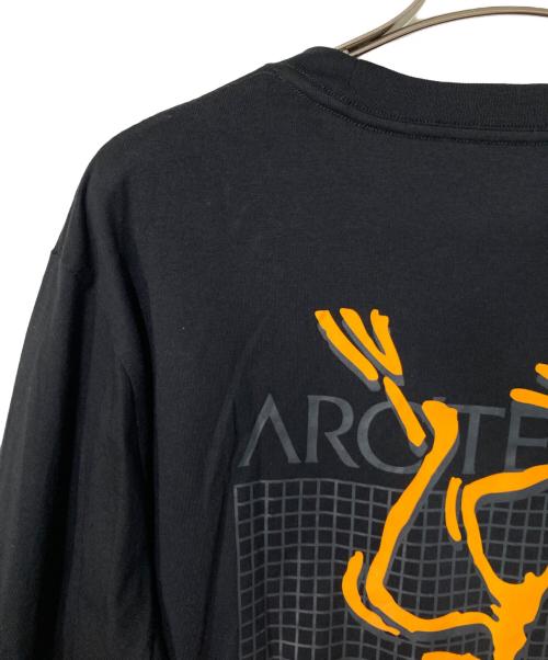 ARC'TERYX（アークテリクス）ARC'TERYX (アークテリクス) Arc Multibird Logo Long Sleeve ブラック サイズ:Ｍの古着・服飾アイテム