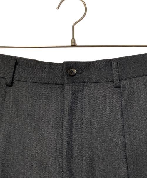 COMME des GARCONS HOMME DEUX（コムデギャルソン オム ドゥ）COMME des GARCONS HOMME DEUX (コムデギャルソン オム ドゥ) ツータックパンツ ダークグレー サイズ:Lの古着・服飾アイテム