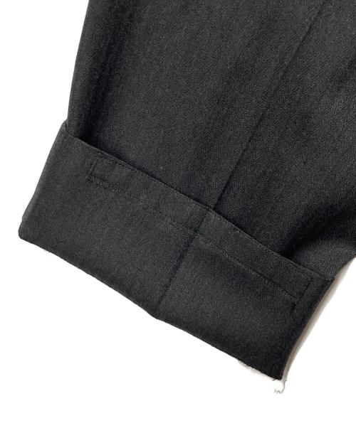 COMME des GARCONS HOMME DEUX（コムデギャルソン オム ドゥ）COMME des GARCONS HOMME DEUX (コムデギャルソン オム ドゥ) ツータックパンツ ダークグレー サイズ:Lの古着・服飾アイテム