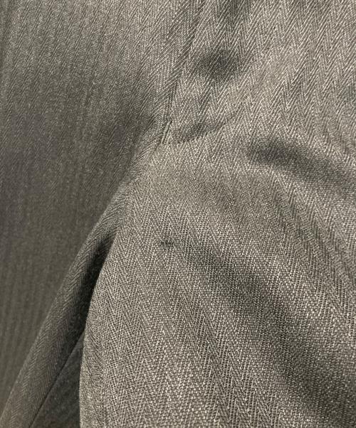 COMME des GARCONS HOMME DEUX（コムデギャルソン オム ドゥ）COMME des GARCONS HOMME DEUX (コムデギャルソン オム ドゥ) ツータックパンツ ダークグレー サイズ:Lの古着・服飾アイテム