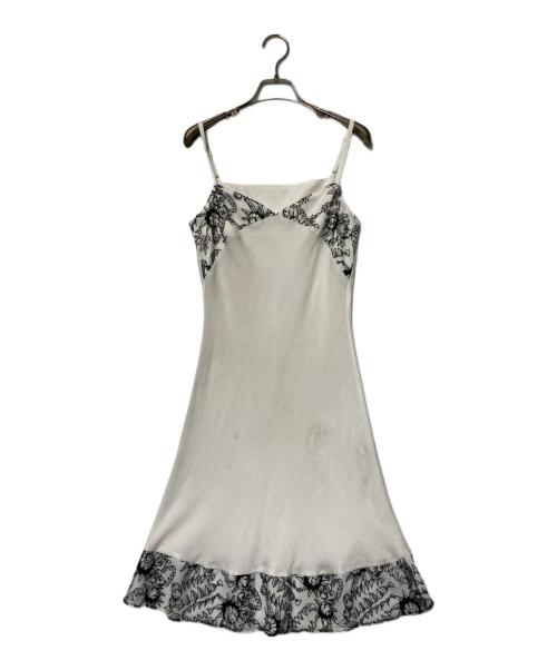 hazama（ハザマ）hazama (ハザマ) 狂った正義が辿る末路のレースワンピース ブラック×ホワイト サイズ:Freeの古着・服飾アイテム