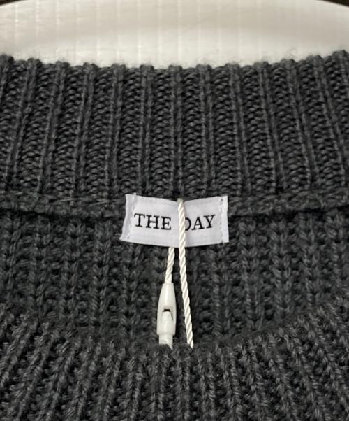 THE DAY（ザデイ）the DAY (ザデイ) LOW GAUGE MERINO CREWNECK KNIT グレー サイズ:2の古着・服飾アイテム