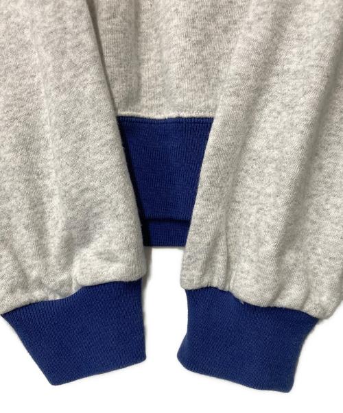 RUSSELL ATHLETIC（ラッセルアスレチック）RUSSELL ATHLETIC (ラッセルアスレチック) クルーネックスウェット グレー サイズ:Ｍの古着・服飾アイテム