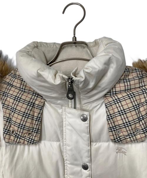 BURBERRY BLUE LABEL（バーバリー ブルー レーベル）BURBERRY BLUE LABEL (バーバリー ブルー レーベル) ダウンジャケット アイボリー サイズ:38の古着・服飾アイテム