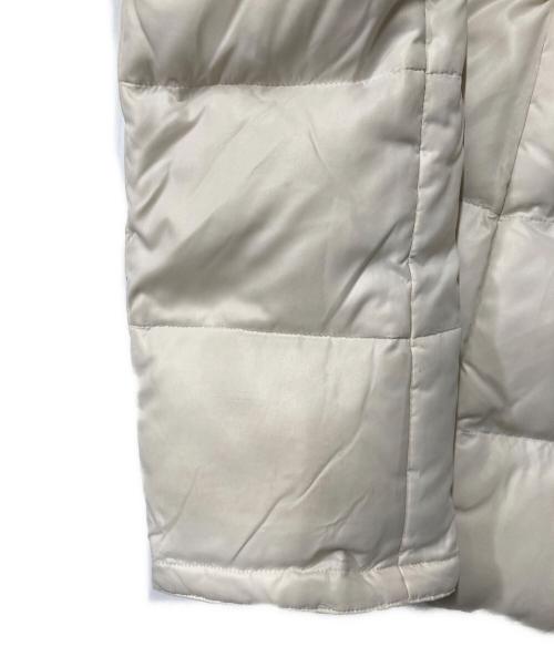BURBERRY BLUE LABEL（バーバリー ブルー レーベル）BURBERRY BLUE LABEL (バーバリー ブルー レーベル) ダウンジャケット アイボリー サイズ:38の古着・服飾アイテム