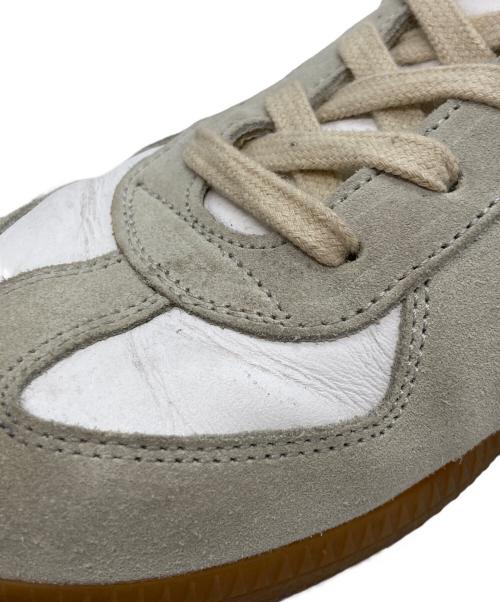 Maison Margiela（メゾンマルジェラ）Maison Margiela (メゾンマルジェラ) Replicaジャーマントレーナー ホワイト×ベージュ サイズ:41の古着・服飾アイテム