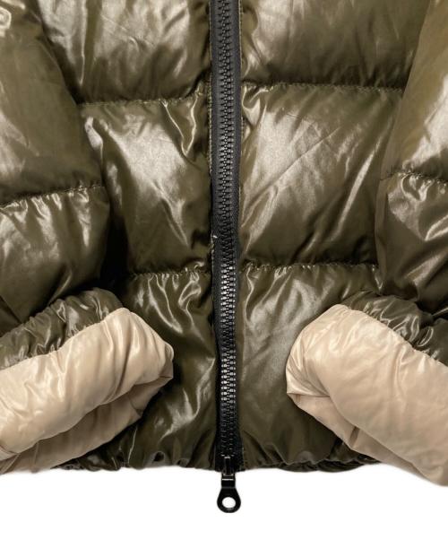 DUVETICA（デュベティカ）DUVETICA (デュベティカ) THIA フーデッドダウンジャケット オリーブ×ベージュ サイズ:40の古着・服飾アイテム