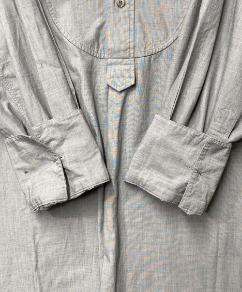 YLEVE（イレーヴ）YLEVE (イレーヴ) COTTON WEATHER LONG SH グレー サイズ:Freeの古着・服飾アイテム