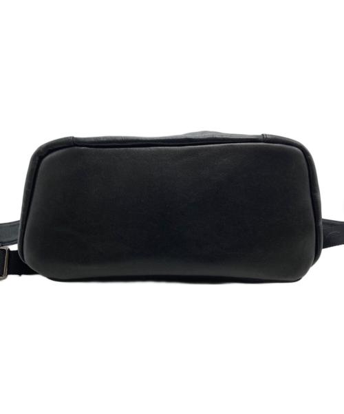 ear PAPILLONNER（イアパピヨネ）ear PAPILLONNER (イアパピヨネ) レザーバックパック ブラックの古着・服飾アイテム