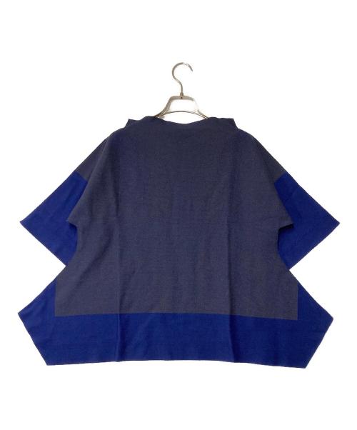 ISSEY MIYAKE（イッセイミヤケ）ISSEY MIYAKE (イッセイミヤケ) デザインカットソー ブルー サイズ:2の古着・服飾アイテム