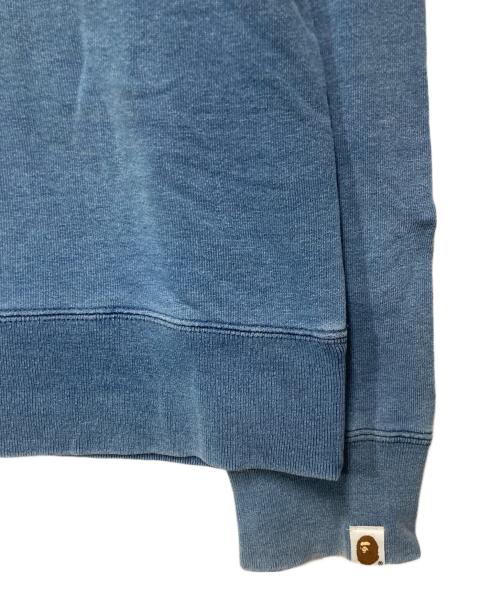 A BATHING APE（ア ベイシング エイプ）A BATHING APE (ア ベイシング エイプ) Logo Patch Cotton Sweatshirt インディゴ サイズ:Ｍの古着・服飾アイテム