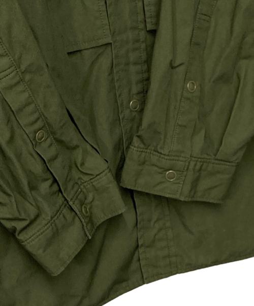 FreshService（フレッシュサービス）FreshService (フレッシュサービス) レギュラーカラーユーティリティシャツ オリーブ サイズ:Freeの古着・服飾アイテム