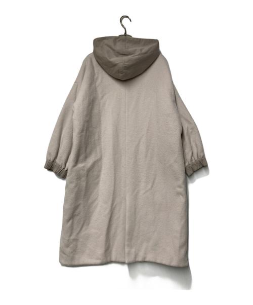 evam eva（エヴァムエヴァ）evam eva (エヴァムエヴァ) wool padding hooded long coat アイボリー サイズ:1(下記採寸参照)の古着・服飾アイテム