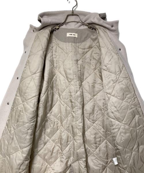 evam eva（エヴァムエヴァ）evam eva (エヴァムエヴァ) wool padding hooded long coat アイボリー サイズ:1(下記採寸参照)の古着・服飾アイテム