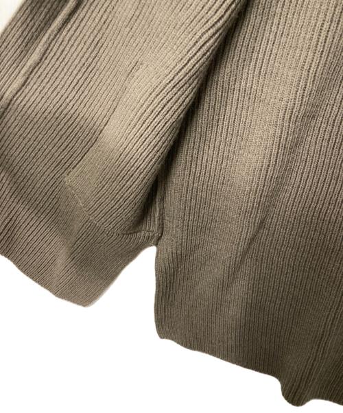 evam eva（エヴァムエヴァ）evam eva (エヴァムエヴァ) wool aze vest カーキ サイズ:Mの古着・服飾アイテム