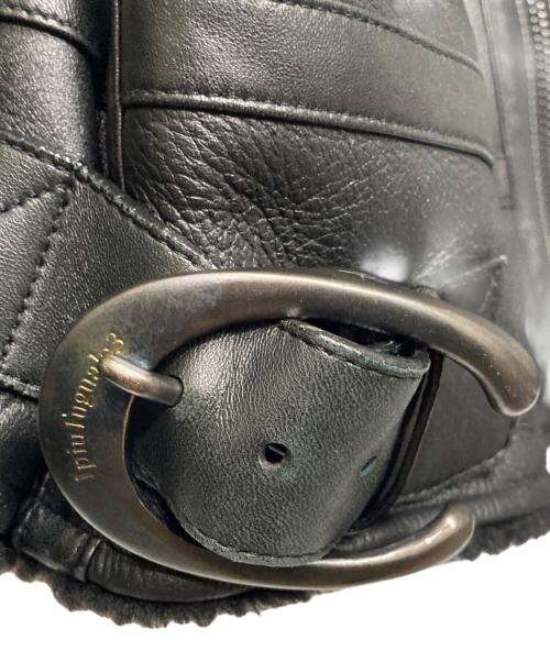 1piu1uguale3（ウノピュウノウグァーレトレ）1piu1uguale3 (ウノピュウノウグァーレトレ) evolution B-3 – spanish mouton ブラック サイズ:Ⅶの古着・服飾アイテム