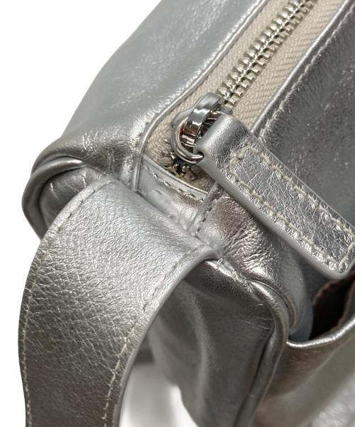 ear PAPILLONNER（イアパピヨネ）ear PAPILLONNER (イアパピヨネ) スワローマチショルダーバッグ シルバーの古着・服飾アイテム