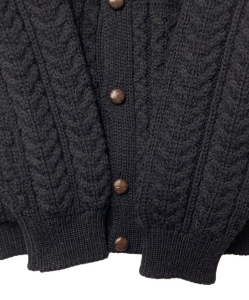 Kerry Woollen Mills（ケリーウールンミルズ）Kerry Woollen Mills (ケリーウールンミルズ) ケーブルニットカーディガン ブラック サイズ:38の古着・服飾アイテム