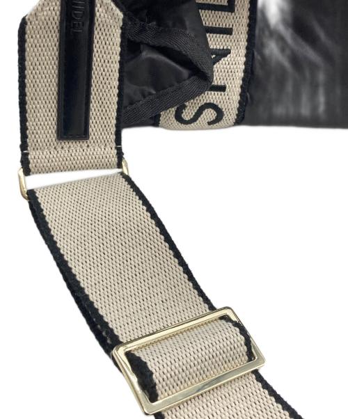 Snidel（スナイデル）Snidel (スナイデル) フラッフィーフリルロゴバッグ ブラックの古着・服飾アイテム