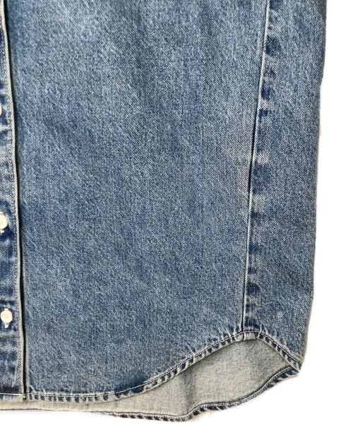 LEVI'S（リーバイス）LEVI'S (リーバイス) JOURNAL STANDARD (ジャーナルスタンダード) 別注 THE EVERYDAY SHIRTS インディゴ サイズ:XSの古着・服飾アイテム