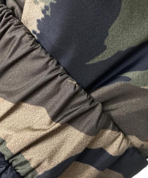 MONCLER（モンクレール）MONCLER (モンクレール) MEAKAN ダウンジャケット グリーン×ブラック サイズ:1の古着・服飾アイテム