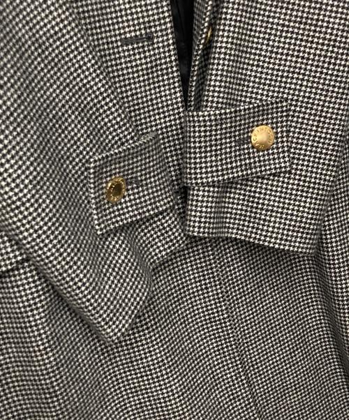 MACKINTOSH（マッキントッシュ）MACKINTOSH (マッキントッシュ) NEW HUMBIE LONG METAL BUTTON ホワイト×ブラック サイズ:4(下記採寸参照)の古着・服飾アイテム