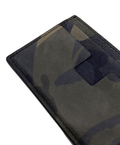 TOM FORD（トムフォード）TOM FORD (トムフォード) カードケース カーキ×ブラックの古着・服飾アイテム