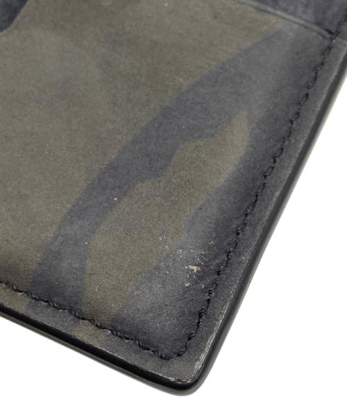 TOM FORD（トムフォード）TOM FORD (トムフォード) カードケース カーキ×ブラックの古着・服飾アイテム