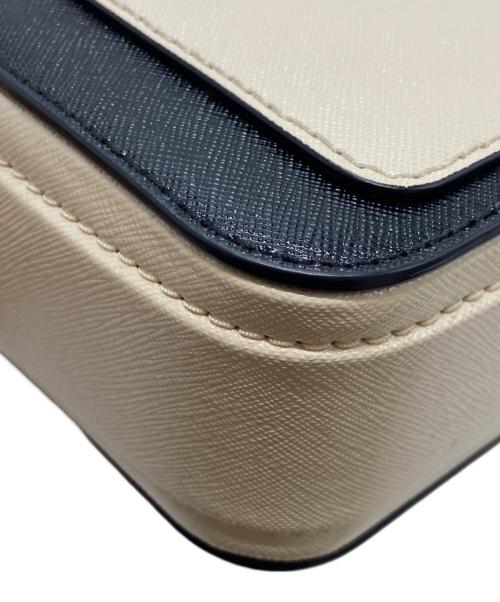 MARC JACOBS（マークジェイコブズ）MARC JACOBS (マークジェイコブズ) ザ スナップショット ショルダーバッグ ベージュ×ブラックの古着・服飾アイテム