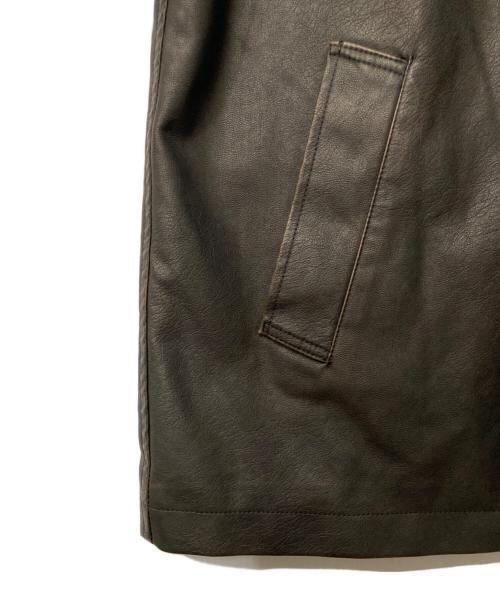 BEAMS HEART（ビームスハート）BEAMS HEART (ビームスハート) フェイクレザー カーコート ブラウン サイズ:Mの古着・服飾アイテム