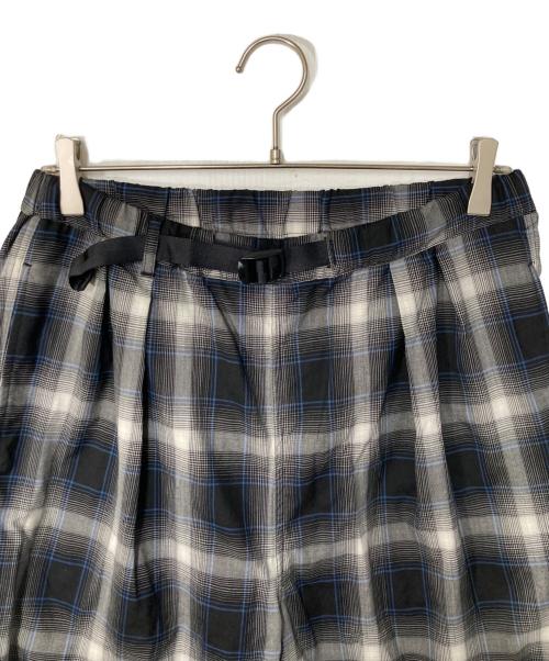 koti BEAUTY&YOUTH（コティ ビューティーアンドユース）koti BEAUTY&YOUTH (コティ ビューティーアンドユース) WOOL 2P EASY クライミングパンツ ブラック×グレー サイズ:Mの古着・服飾アイテム