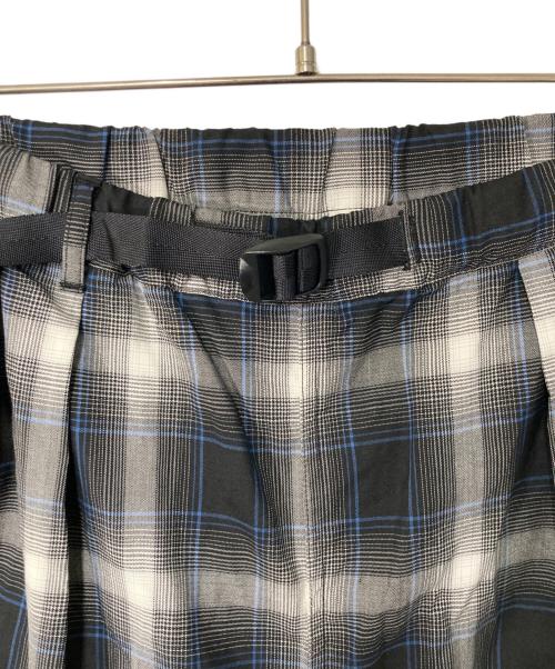 koti BEAUTY&YOUTH（コティ ビューティーアンドユース）koti BEAUTY&YOUTH (コティ ビューティーアンドユース) WOOL 2P EASY クライミングパンツ ブラック×グレー サイズ:Mの古着・服飾アイテム