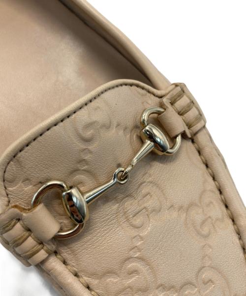 GUCCI（グッチ）GUCCI (グッチ) GG柄 ホースビット ドライビングシューズ ピンクベージュ サイズ:35の古着・服飾アイテム