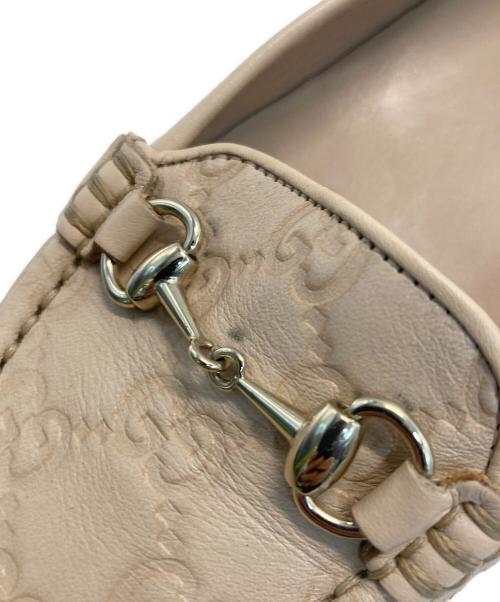 GUCCI（グッチ）GUCCI (グッチ) GG柄 ホースビット ドライビングシューズ ピンクベージュ サイズ:35の古着・服飾アイテム
