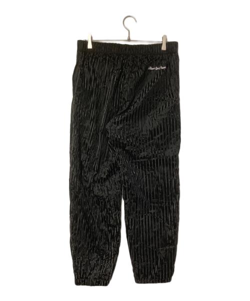 BlackEyePatch（ブラックアイパッチ）BlackEyePatch (ブラックアイパッチ) ナイロンパンツ  ブラック サイズ:Mの古着・服飾アイテム